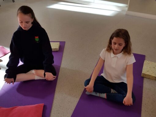 School LUNCH break children’s yoga!